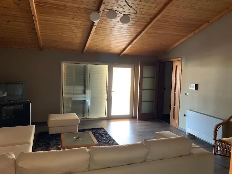 Ani Apartment Tiran 0*,  Arnavutluk